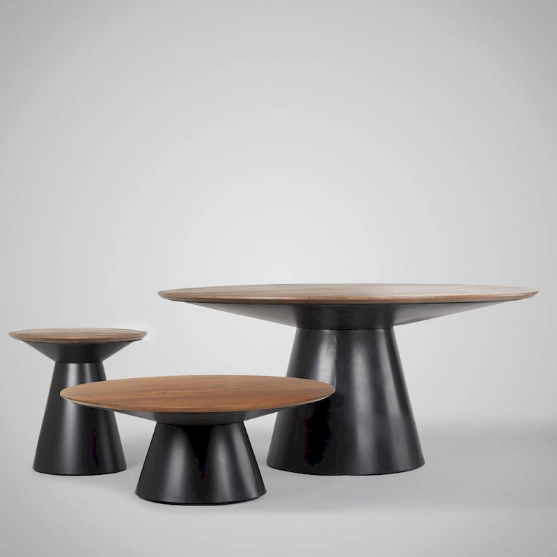 Tavolino rotondo Mitchell con piano in legno massello e base in ghisa nera