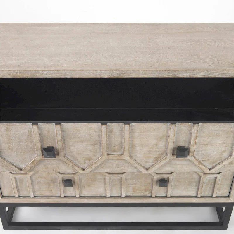 Credenza Genevieve I con impiallacciatura in abete grigio, struttura in ferro e 3 cassetti - 39.0L x 15.7W x 30.9H