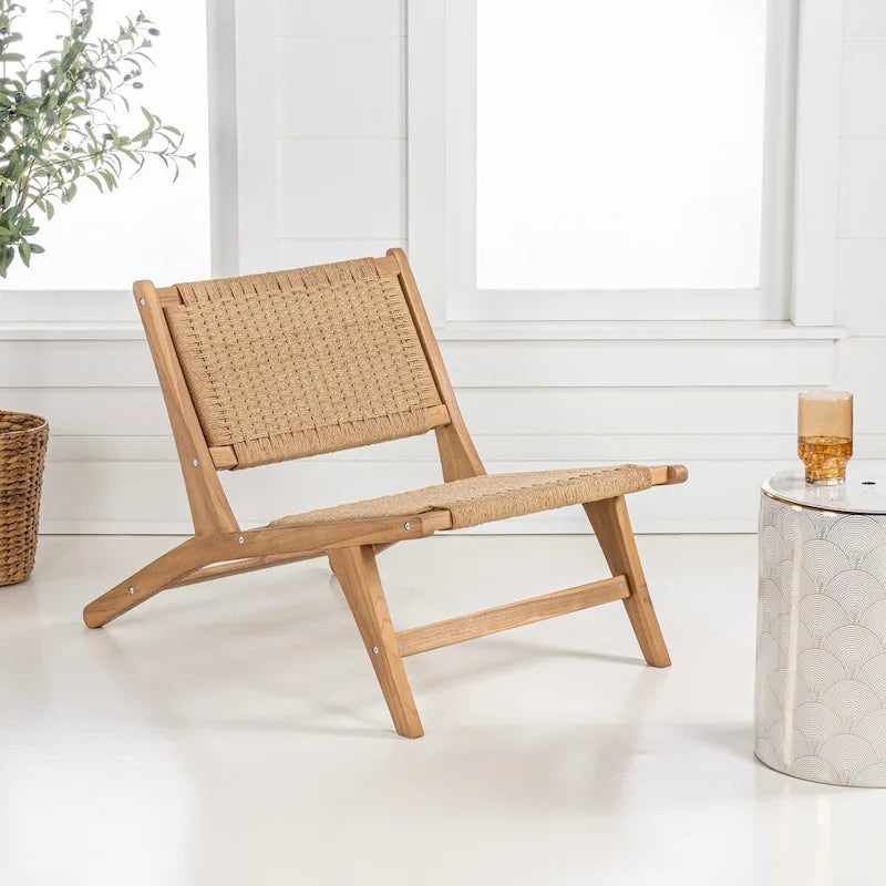 Poltrona lounge senza braccioli Hartley Mid-Century Modern in legno con erba marina intrecciata, naturale di JONATHAN Y
