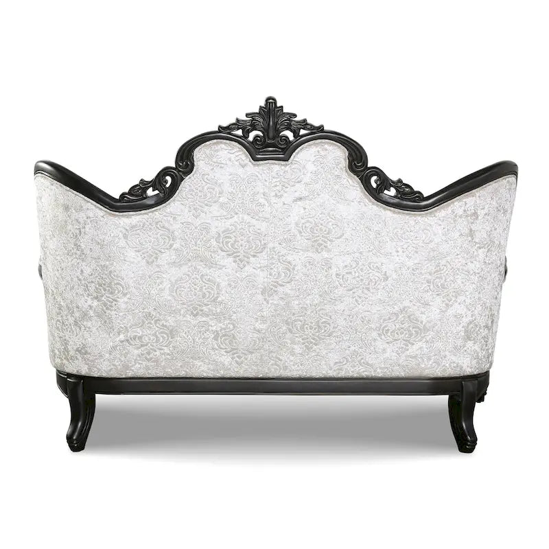 Set divani tradizionale Clarissa di Furniture of America con schienale trapuntato a bottoni e cuscini decorativi