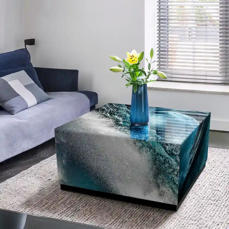 Tavolino da Cocktail in Vetro Artistico Smussato con Stampa Inversa Sapphire Sea e Base a Plinto Nera