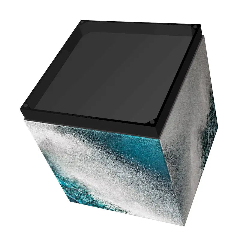 Tavolino da Cocktail in Vetro Artistico Smussato con Stampa Inversa Sapphire Sea e Base a Plinto Nera