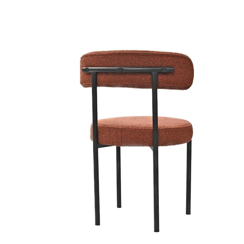 Set di 2 sedie da pranzo moderne rotonde imbottite in Boucle, schienale curvo e gambe in metallo nero verniciato a spruzzo