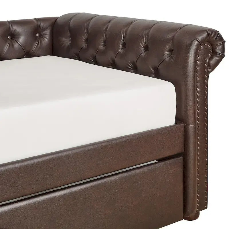 Divano da giorno Chesterfield Knightsbridge di iNSPIRE Q Artisan